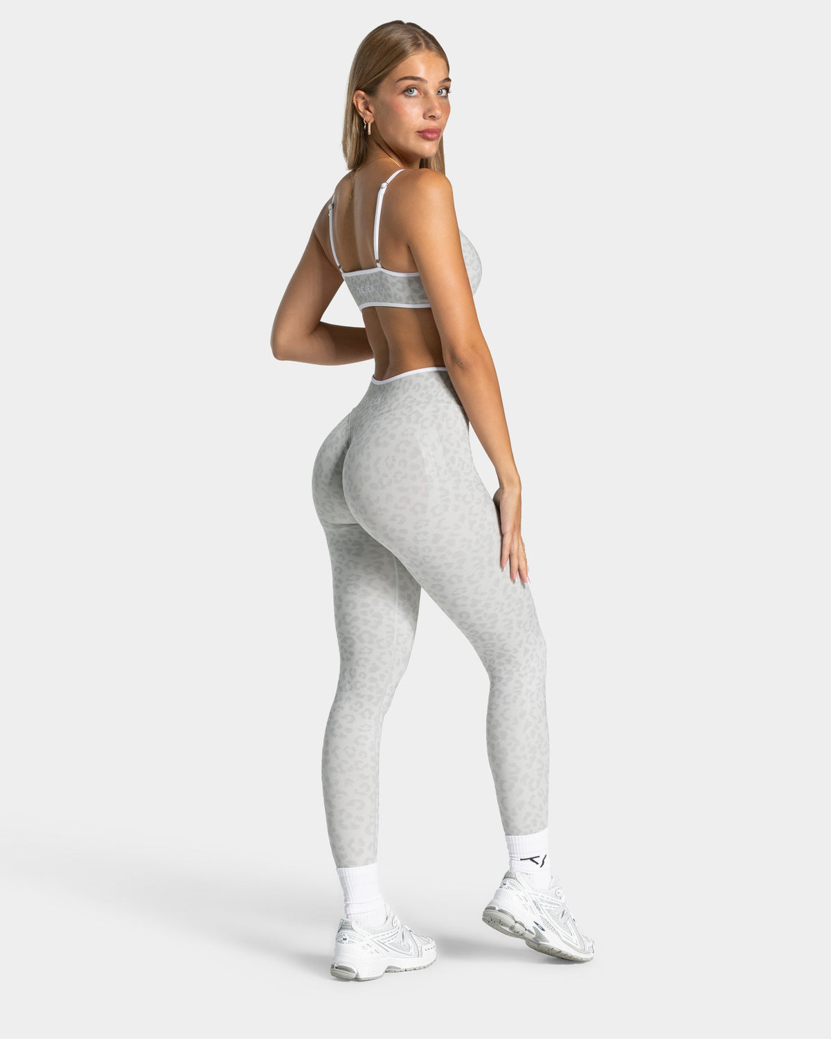Brassière Contrastline « léopard gris clair »