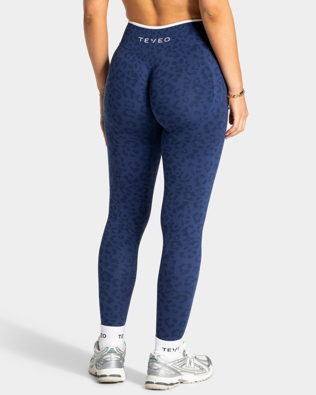Legging Sculpt Scrunch Contrastline « Léopard bleu foncé »