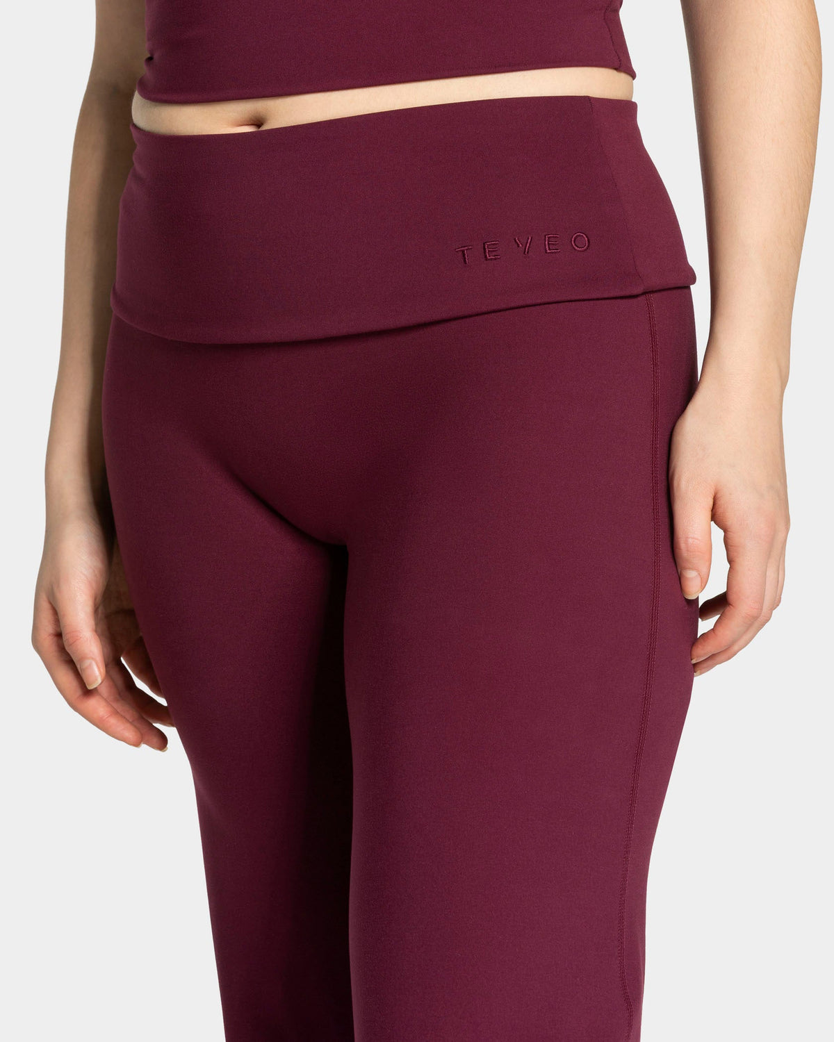 Pantalon à jambe droite Mellow Fold Over Regular « prune »
