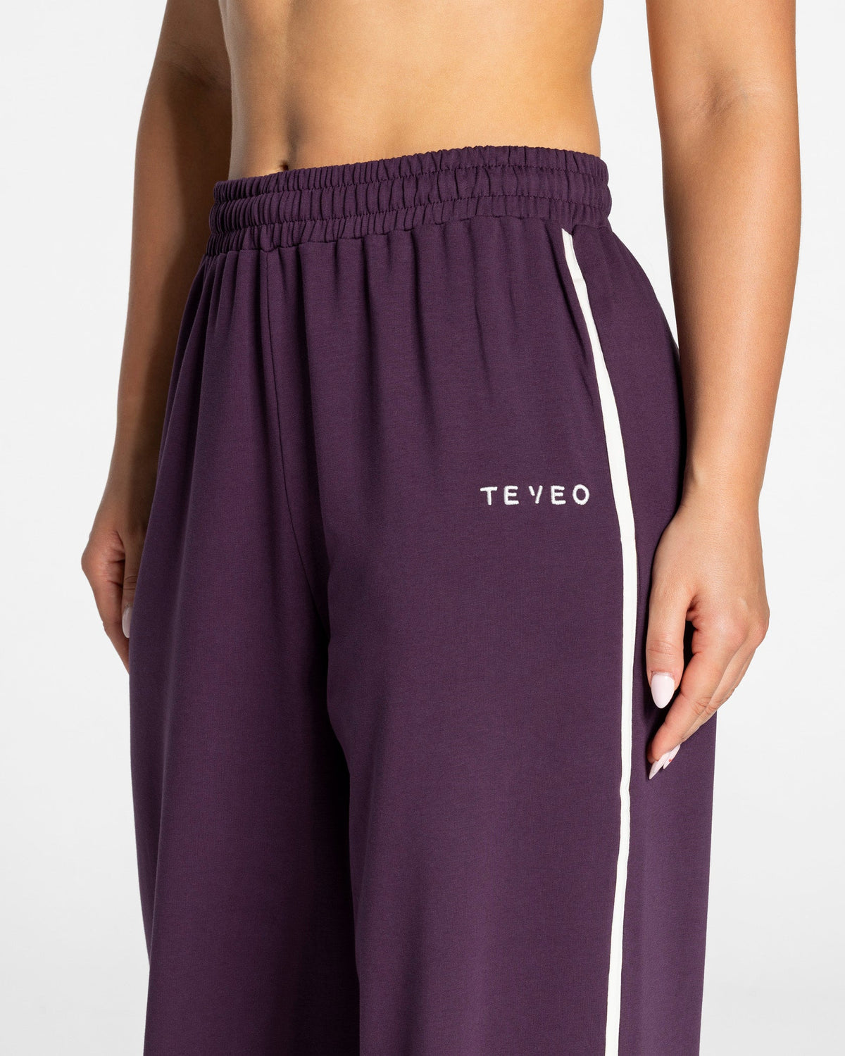 Pantalon de jogging Wide Leg coupe longue Soft « Blackberry »